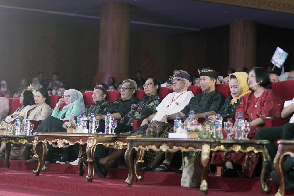 Wabup Suiasa Hadiri Acara Puncak Malam Gema Adujaknas Tahun 2024